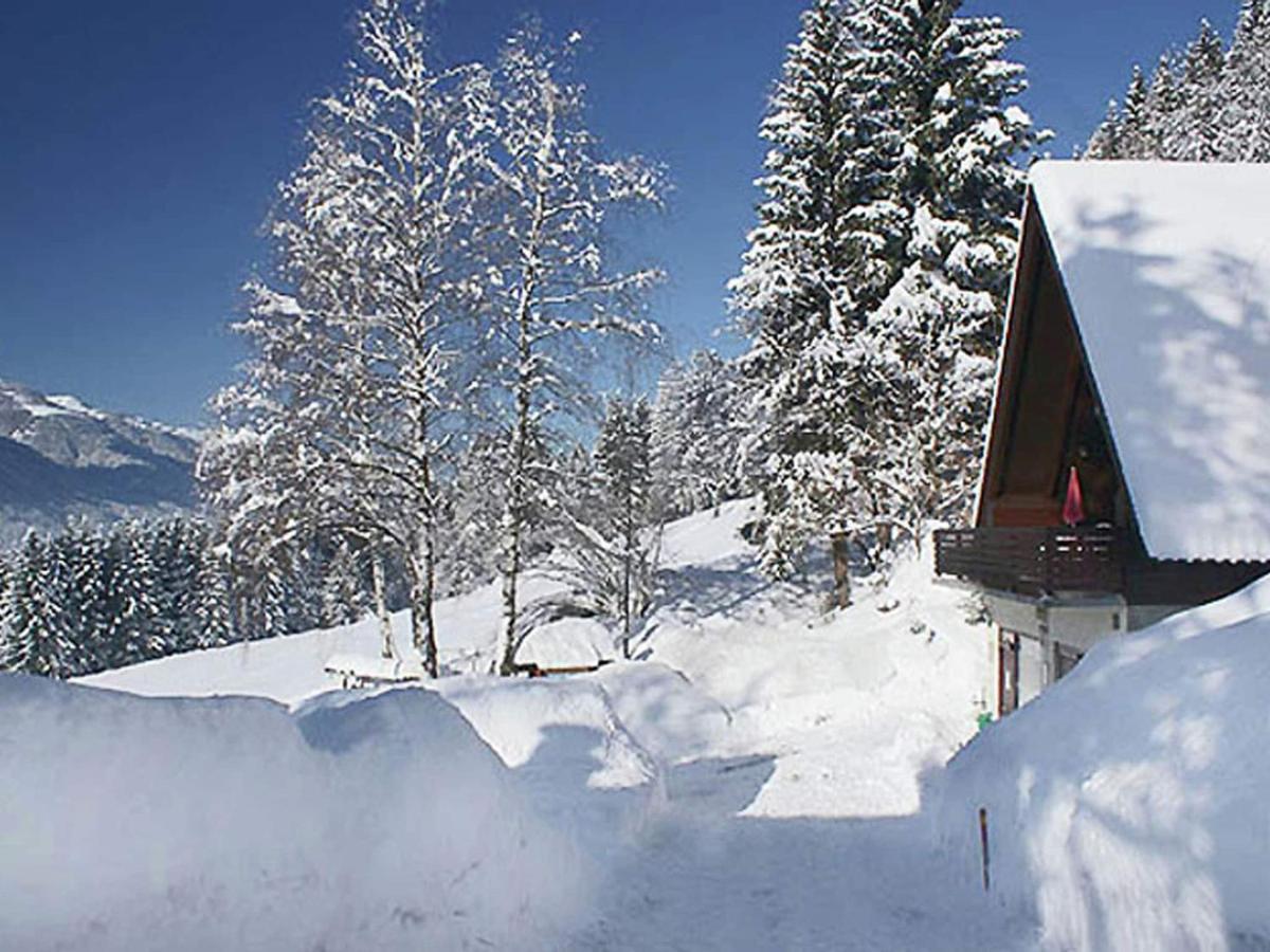 Holiday Home In Jenig Carinthia With Pool Kültér fotó