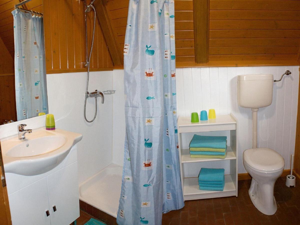 Holiday Home In Jenig Carinthia With Pool Kültér fotó