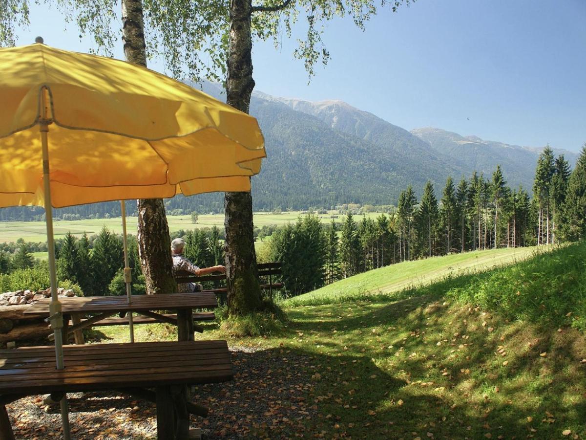 Holiday Home In Jenig Carinthia With Pool Kültér fotó